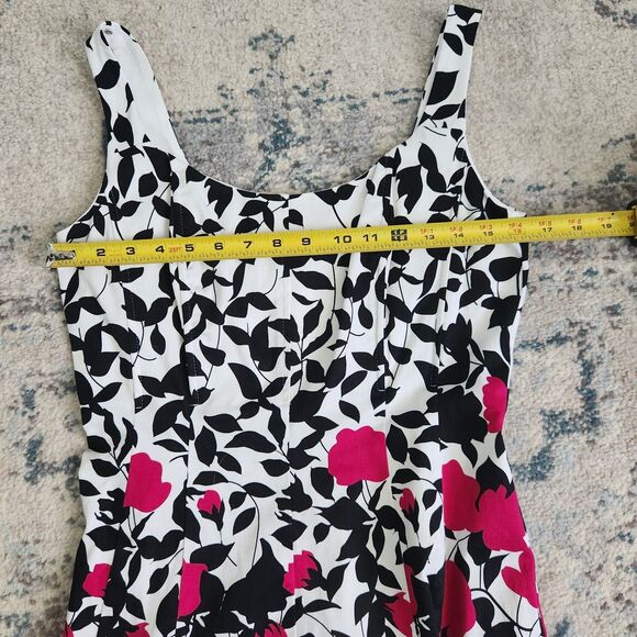 Nine West White Dress w/ Pink & Black Floral Fit and Flare w/ Boning Size 6 Zip - Picture 11 of 16